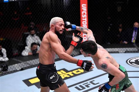 UFC 256 results: Figueiredo.